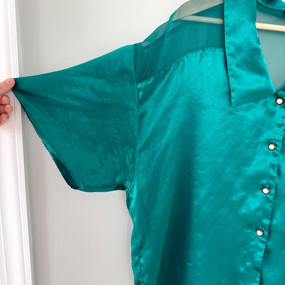 Victoria's‎ Secret Emerald Green Satin Pajama Set - Picture 2 of 16